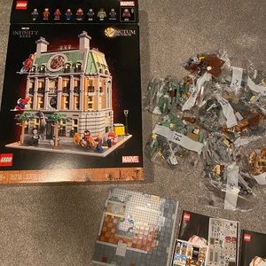 Lego sanctum Santorum